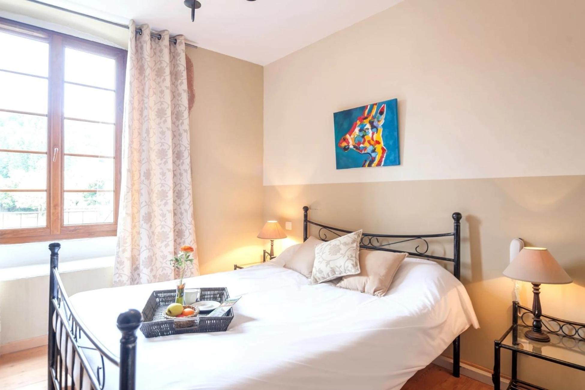 Hotel Le Prieuré Chaumont-le-Bourg Habitación foto