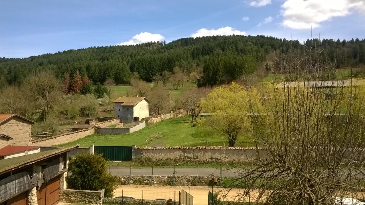 Hotel Le Prieuré Chaumont-le-Bourg Exterior foto